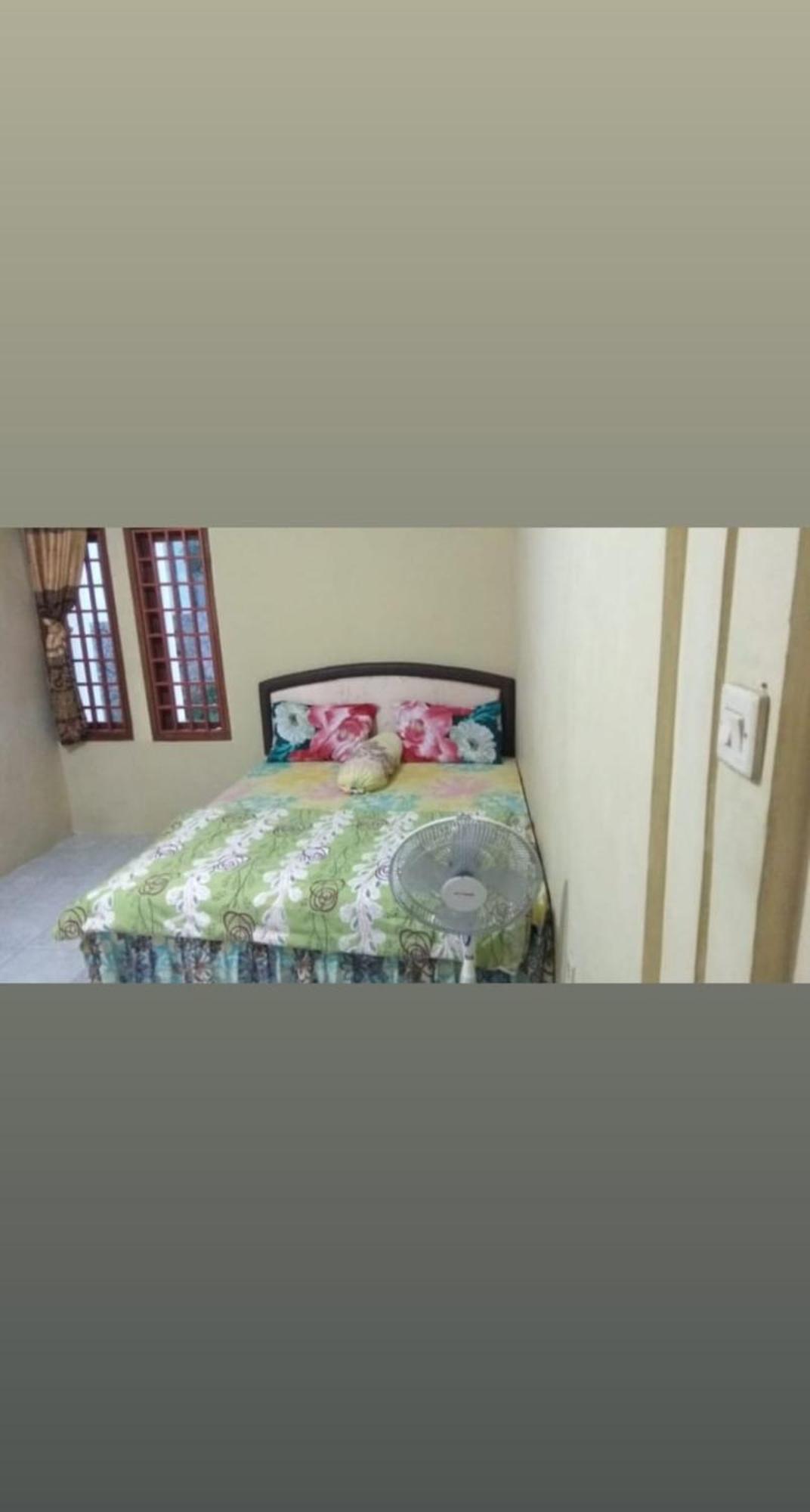 Villa Putih Cisarua Esterno foto